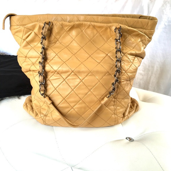 Mossimo Supply Co. Handbags - DO NOT BUY .. FOR JAY